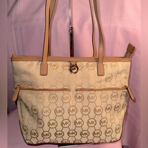 EUC Michael Kors Cream and Tan Logo Tote